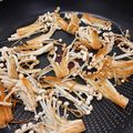 mantacarp's cooksnap of when they made 焼くだけシリーズ①　えのき茸.