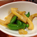 marimoまま's cooksnap of when they made たけのことスナップえんどうの中華炒め.