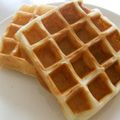 ｊｏｃｏｍｏｍｏｌａ's cooksnap of when they made Krusteazのワッフル☆ココア味も.