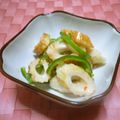 kemeta's cooksnap of when they made 竹輪とピーマンのオニオンスイートチリ和え.