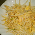 toshiebaba's cooksnap of when they made 豆苗とイカの塩辛の卵炒め.