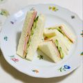 コムギ大好き's cooksnap of when they made 喫茶店の味♡ハムときゅうりのサンドイッチ.