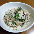 ウナ凡's cooksnap of when they made 箸休め☆大根と春菊とツナのマヨネーズ和え.