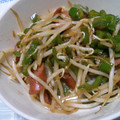 しらぽっち's cooksnap of when they made もやしとピーマンの炒めもの.