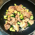 saciing☆'s cooksnap of when they made 塩麹豚ときゅうりの炒め物.