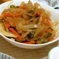 ぴーちゃんぱぱ's cooksnap of when they made にんじんﾋﾟｰﾏﾝ春雨のｵｲｽﾀｰ炒め.