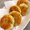莓ﾐﾙｸ's cooksnap of when they made 話題入り☆簡単☆揚げないチーズ芋もち.