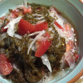 トモンモン's cooksnap of when they made 簡単☆トマトと新玉ねぎのもずく酢和え.
