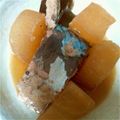 柚衣李's cooksnap of when they made 骨まで美味しい☆サバ缶大根.