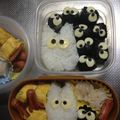 めぇめぇ＠羊's cooksnap of when they made まっくろくろすけfamキャラ弁.