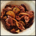 enishigaki's cooksnap of when they made 簡単★茄子としめじと豚肉のピリ辛炒め.