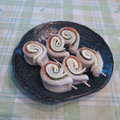 オレンジリング's cooksnap of when they made ＊お弁当の一品＊ちーちく大葉巻き巻き.