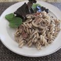 Maraisin's cooksnap of when they made きのことベーコンの黒ゴマ＆柚子胡椒パスタ.