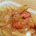 MofeMofee's cooksnap of when they made ベーコンと玉ねぎのバジル風味炒め.