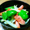 ★ナオミ★'s cooksnap of when they made 簡単☆うまい❗ピーマンとソーセージ炒め.