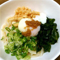 おチェブ's cooksnap of when they made 焼きあぶらげと九条ネギの冷やしうどん.