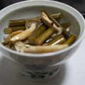 とっちぃa's cooksnap of when they made にんにくの芽としめじの醤油麹炒め.