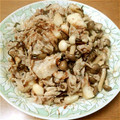 はな♡ごん's cooksnap of when they made 長芋ときのこの塩昆布炒め.