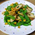 あずちもも's cooksnap of when they made さやえんどうとちくわのバター醤油炒め.