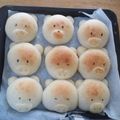 wonderfulworld's cooksnap of when they made かわいい♪丸パンでぶたパン☆.