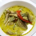 ハナレ's cooksnap of when they made 簡単☆グリーンカレー.