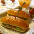 カナティーヌ's cooksnap of when they made アボカド＆トマト＆ハムのロールパンサンド.