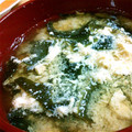 騒音チヒ's cooksnap of when they made 超簡単♪わかめと卵の味噌汁.