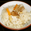 お魚キッチン's cooksnap of when they made 手抜きでもおいしい舞茸ごはん.