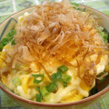 はっちぱっち's cooksnap of when they made 手抜き丼♪白だしマヨのたまご丼.