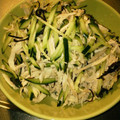 あやちん０５２１'s cooksnap of when they made 蒸し鶏ときゅうりの塩こんぶ和え.