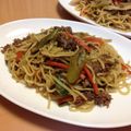 POCOxxx's cooksnap of when they made 牛肉と長ねぎのオイスターソース焼きそば。.