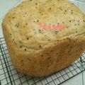 ひーゆーママ's cooksnap of when they made ゴマで美味しくカルシウム♪HBで早焼き.