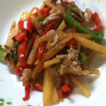もりちゃー's cooksnap of when they made 赤ピーマンとじゃがいものオイスター炒め.