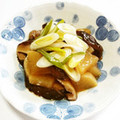 うまうま・らぶ's cooksnap of when they made 簡単★干しシイタケと大根の和風煮物.