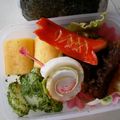カナカナひぐらし's cooksnap of when they made お弁当おかず★ちくわカニカマレタス巻き.