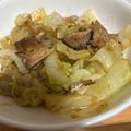 クックA21QBO☆'s cooksnap of when they made 鯖味噌缶で簡単！キャベツの炒め物.