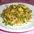bergamoto's cooksnap of when they made お財布にうれしい★卵ともやしのカレー炒め.