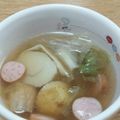 デヴリン's cooksnap of when they made 簡単レタスでコンソメスープ.
