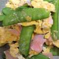なっちゃん77's cooksnap of when they made 絹さやとハムのふんわり卵炒め.
