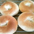 zukasma's cooksnap of when they made 材料５つ！モッチモチベーグル.