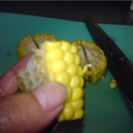pazoo78's cooksnap of when they made とうもろこしを簡単に芯から取る方法.