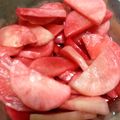 ぽんぽろりん's cooksnap of when they made とまらない～簡単❤赤カブ甘酢漬け.