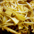 makihide's cooksnap of when they made キノコとモヤシの炒め物.