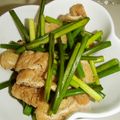 もりのりころ's cooksnap of when they made パパッと♪にんにくの芽とおあげの炒め物.