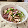 Superlittleboo's cooksnap of when they made 簡単　新玉ねぎサバ缶サラダ.