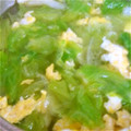 ホワイトぶーりん's cooksnap of when they made とっても簡単♪おいしいレタススープ♥.