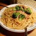 jumborg7's cooksnap of when they made ブロッコーの塩辛ペペロンチーノ.