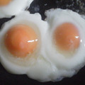 かりあん's cooksnap of when they made 冷凍！？卵で目玉焼き.