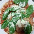 花穏ママやっち's cooksnap of when they made 生バジルとトマトで簡単パスタ♪.