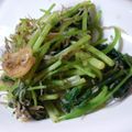8itao8's cooksnap of when they made みつばとじゃこのニンニク炒め.